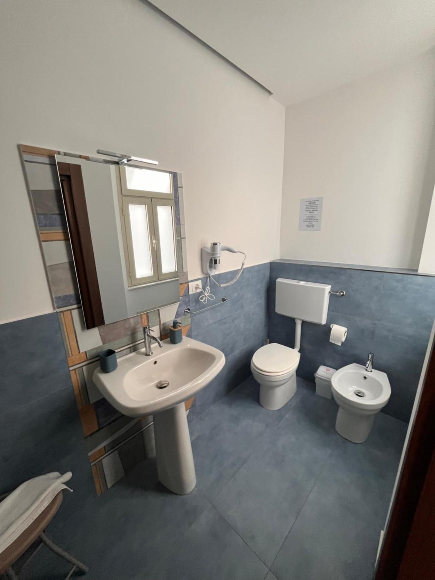 B&B Onda Marina Villa Bellini Catania Centro Exterior foto